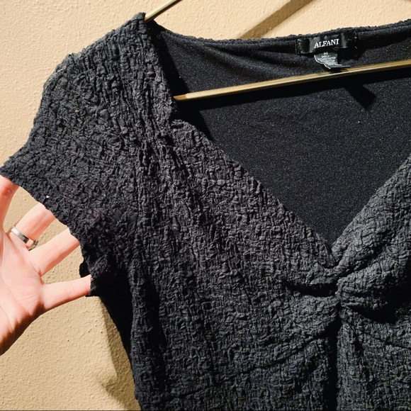 Beautiful Rutched Knit Black Sweetheart Alfani Top - Picture 4 of 8